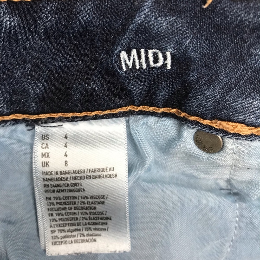 American Eagle Mid-Rise Raw-Hem Jean Shorts - 4 - Picture 15 of 17